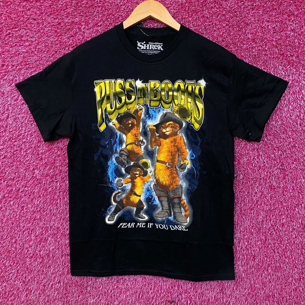 Black Graphic Tee - Puss in Boots Design